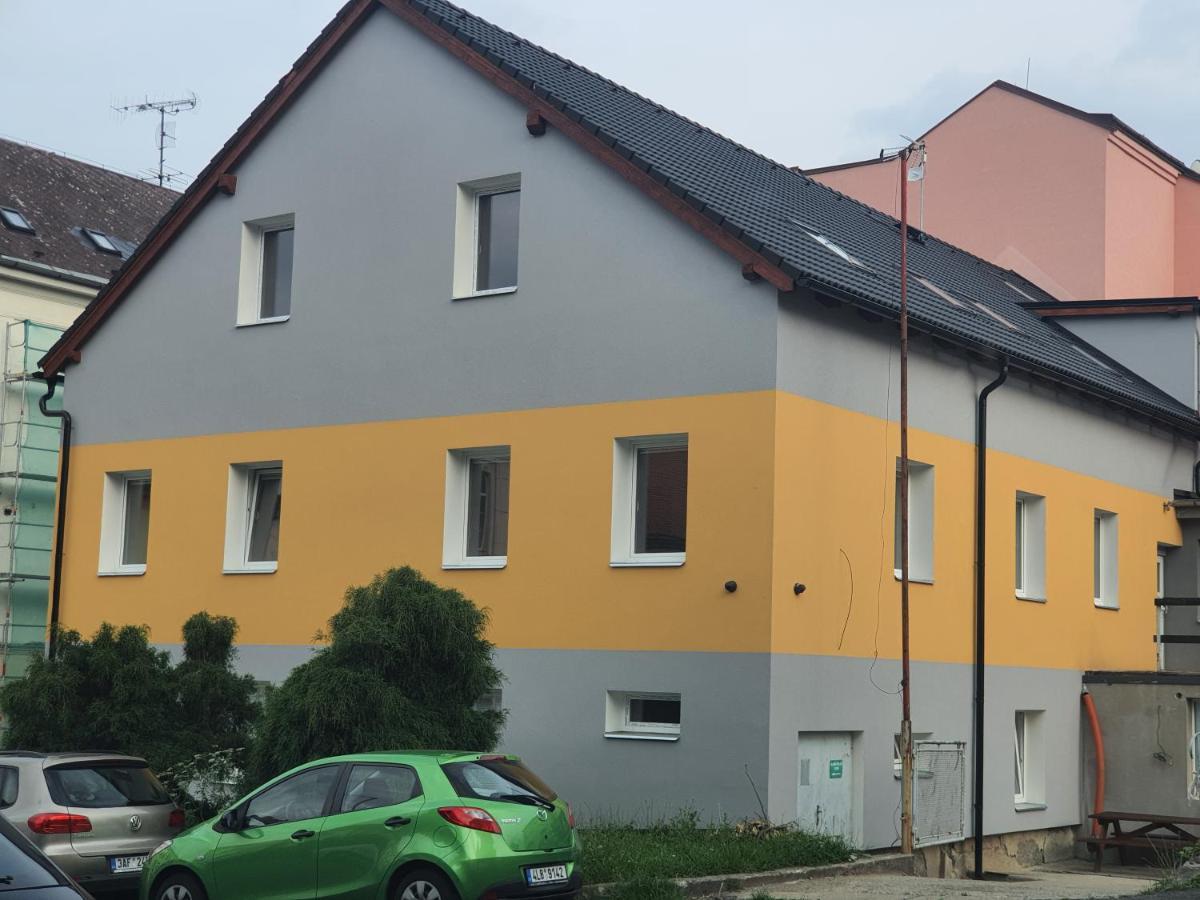 Apartmány HAVLÍČKOVA Česká Lípa Exterior foto